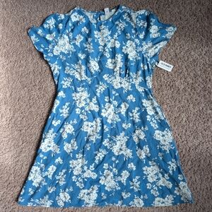 Old Navy Crepe Mini Dress in Bold Floral